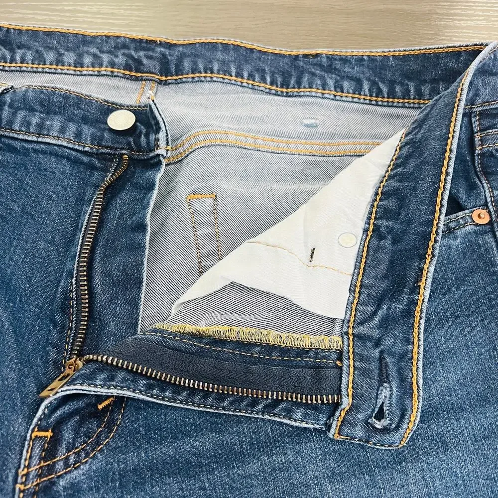 Levi's 511 Jeans Men's Size 38x30 Blue Altered Cut Raw Hem Measures 38x26